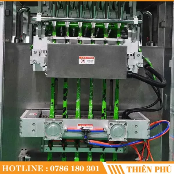 may dong goi bot gia vi 03